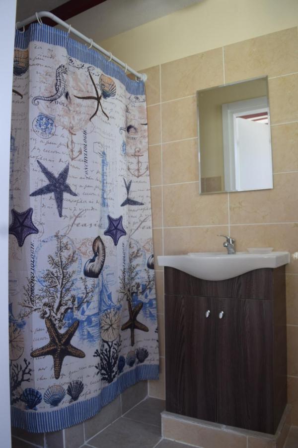 Mersinera Paradise Garden Stars House Larnaca Exterior photo